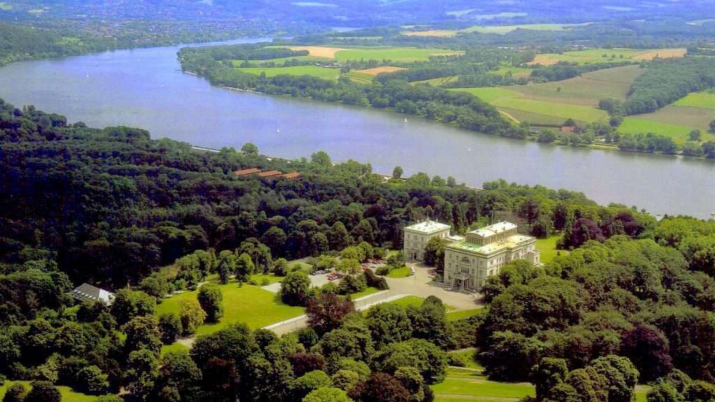 Blick auf Essen-Bredeney, Standort der Geschaeftsadresse